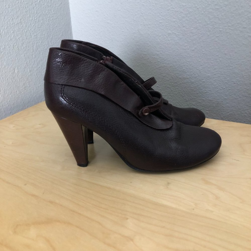 LOGAN Leather Heeled Bootie Women’s EU 37 US 6.5 Chocolate Brown Made in Italy